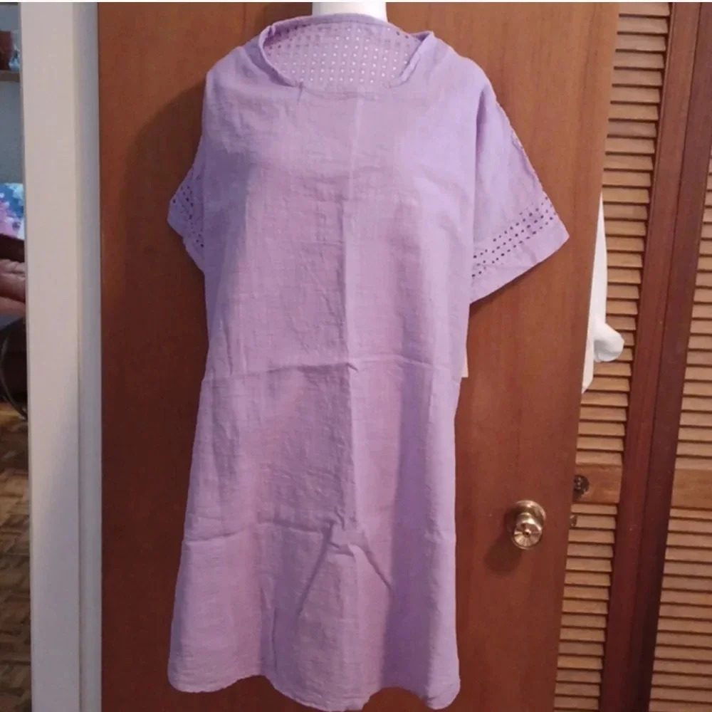 Beautiful lavender tunic style dress brand new.